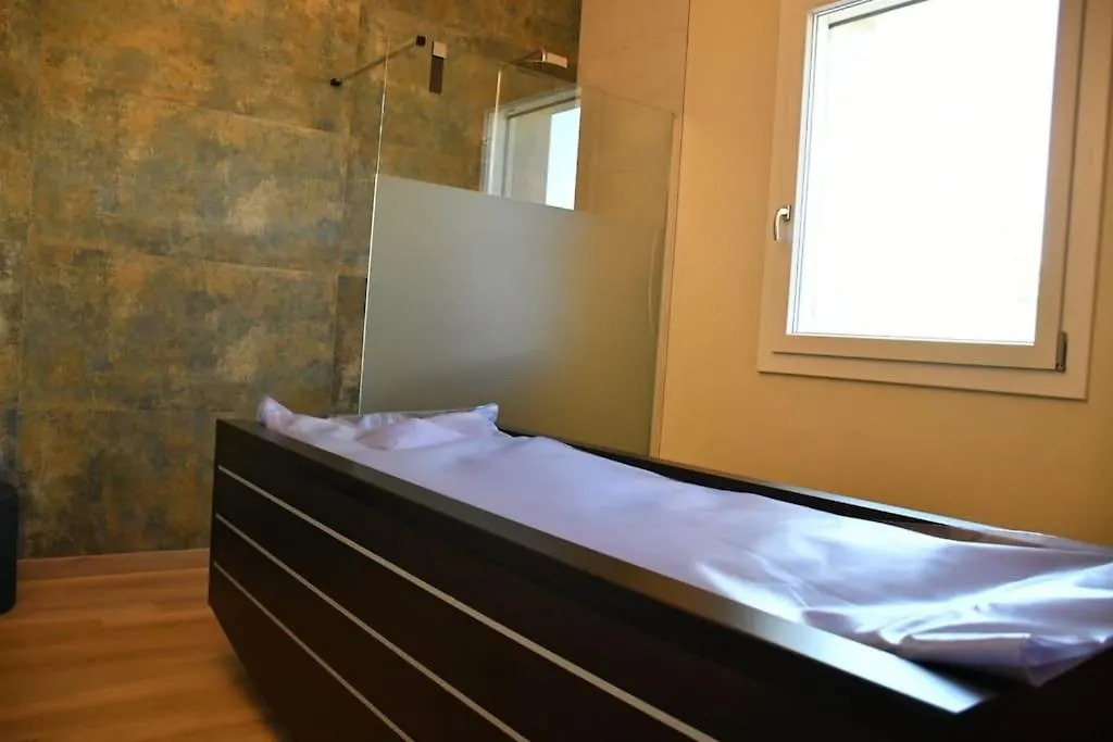 Apartment Monolocale Moderno Valpolicella Verona - Jala San Pietro in Cariano Italy
